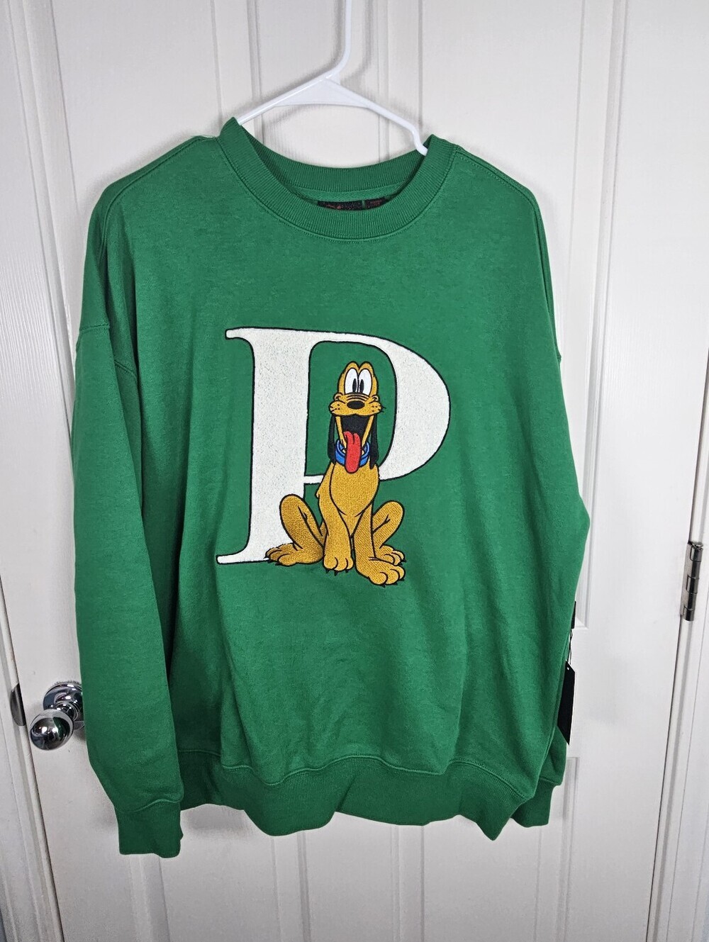 Disney x Forever21 NWT Pluto Embroidered Crewneck Sweatshirt Size M